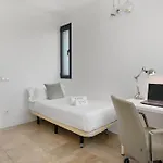 Karat Villa